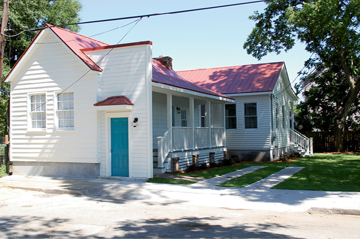 HCF has used its Revolving Fund to preserve and restore freedman’s cottages on Lee Street, homes not nearly as grand as Battery beauties but equally vital and significant.