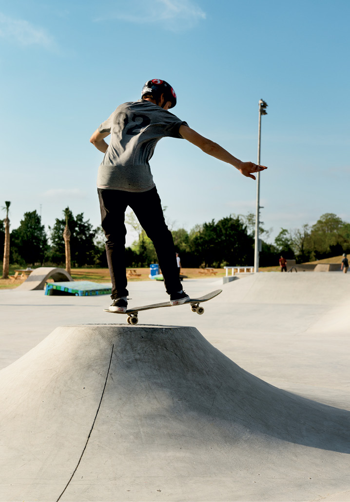 Sean DeLoach &quot;manual&quot; on the volcano