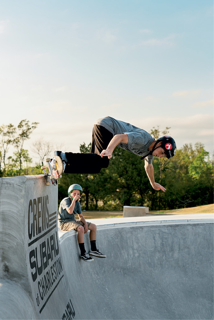 Sean DeLoach &quot;back 5-0&quot; on the vert wall