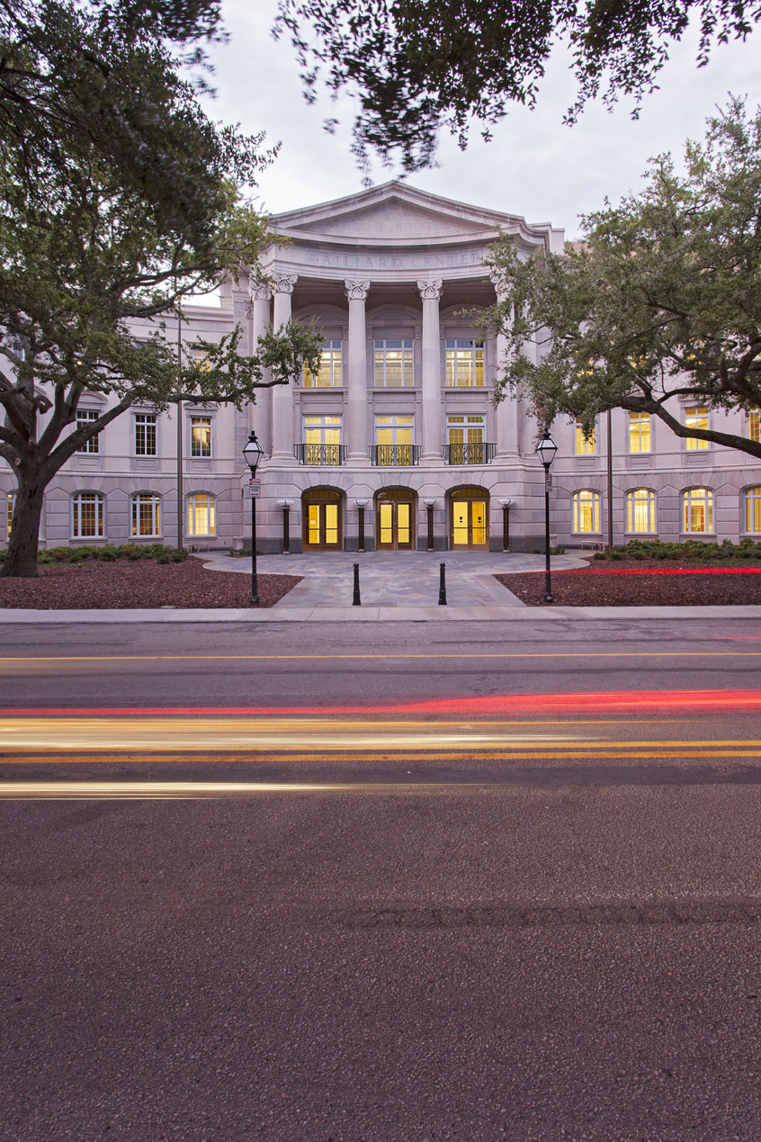 The George Street entrance; the 12 exterior pilaster capitals were hand-carved by the artisans of Bybee Stone Company of Bloomington, Indiana, which sourced the 1,500 tons of Indiana limestone used in the project.