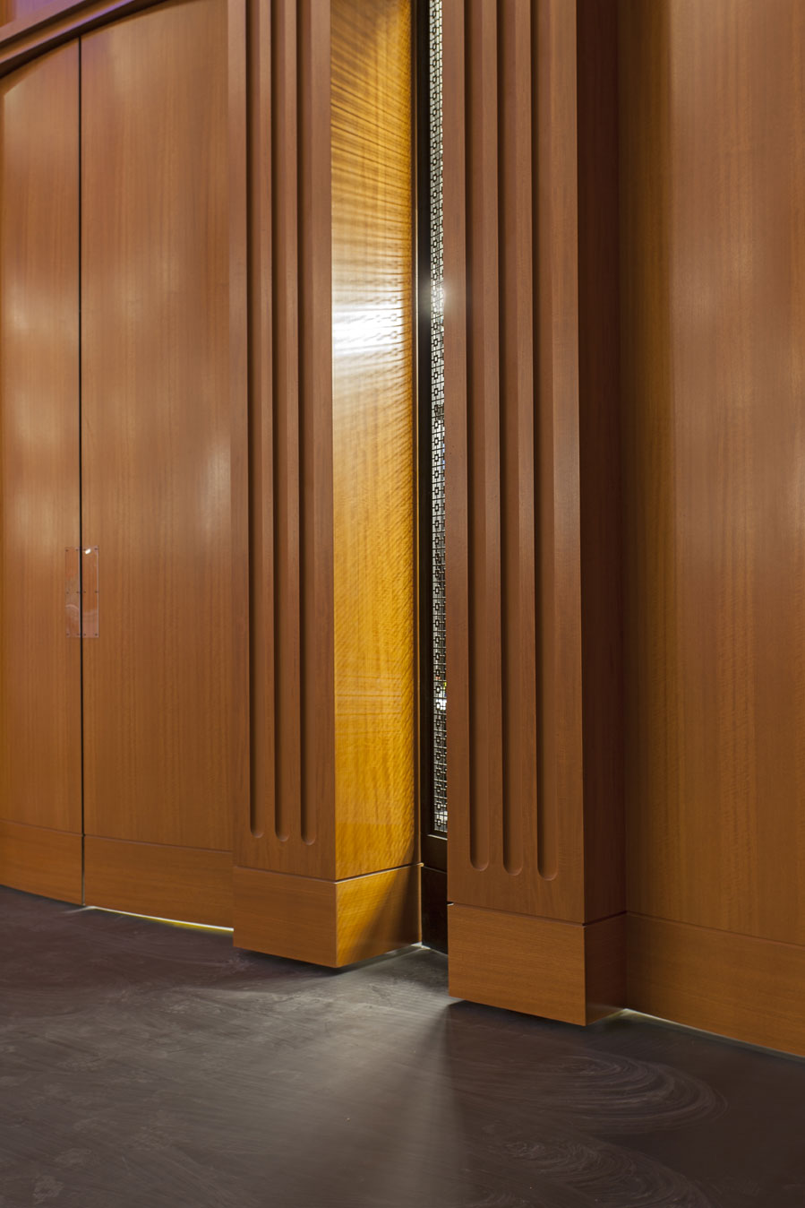 Every element of the 1,800-seat (with comfy mohair cushioning) hall was designed to enhance acoustics and audience experience, including the custom-made orchestra shell with adjustable ceiling and side panels to direct sound into the auditorium.