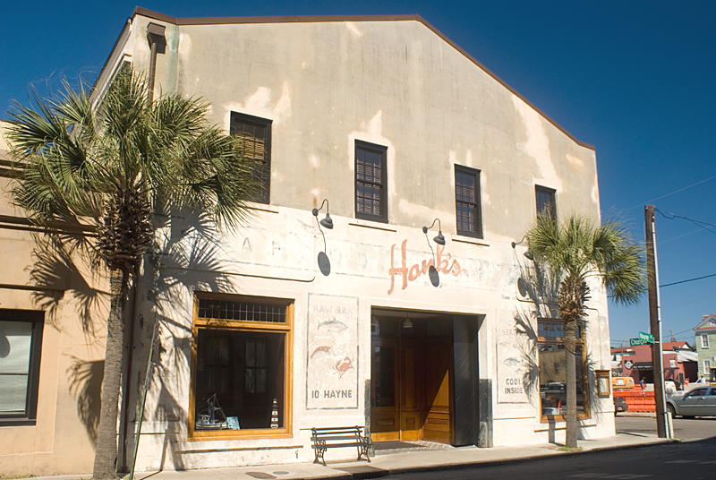 Hank&#039;s Seafood, 10 Hayne St.