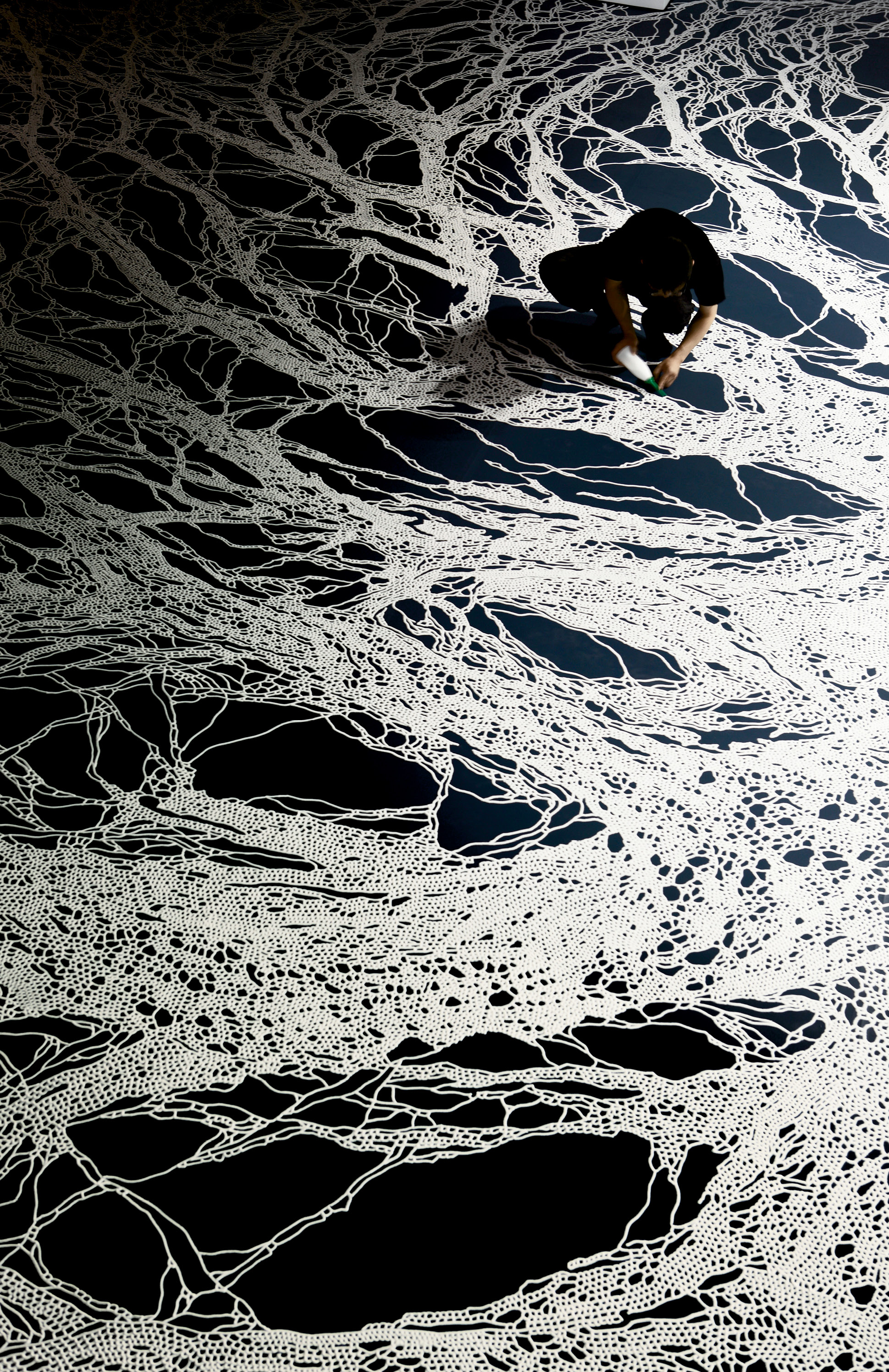 At the end of the exhibition, the artist swept the salt away.