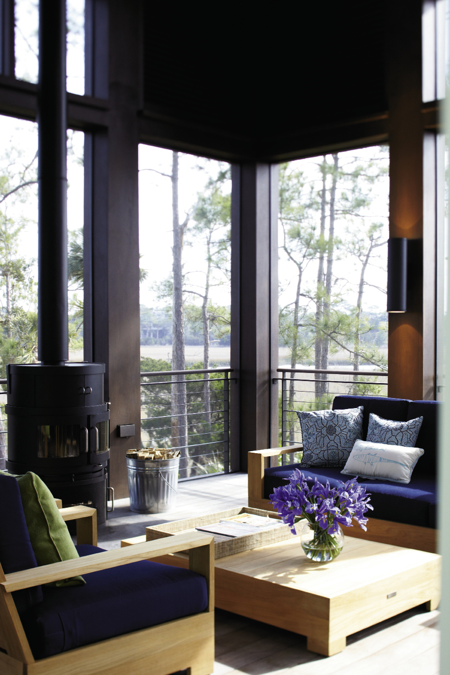 The screened porch off the living room