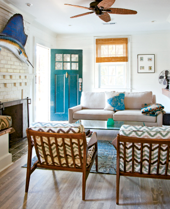 Colin built all-new lower cabinetry