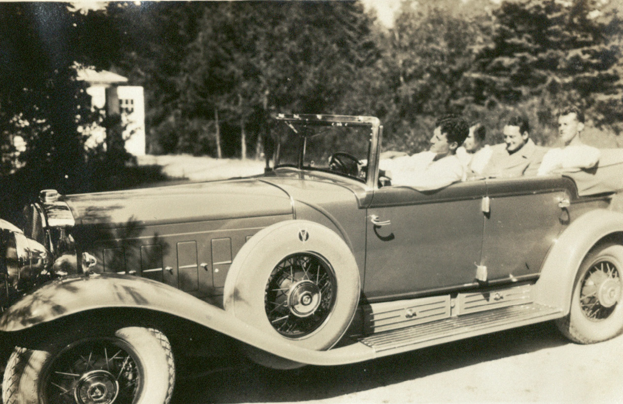 Sidney with his brothers Morris and Armant