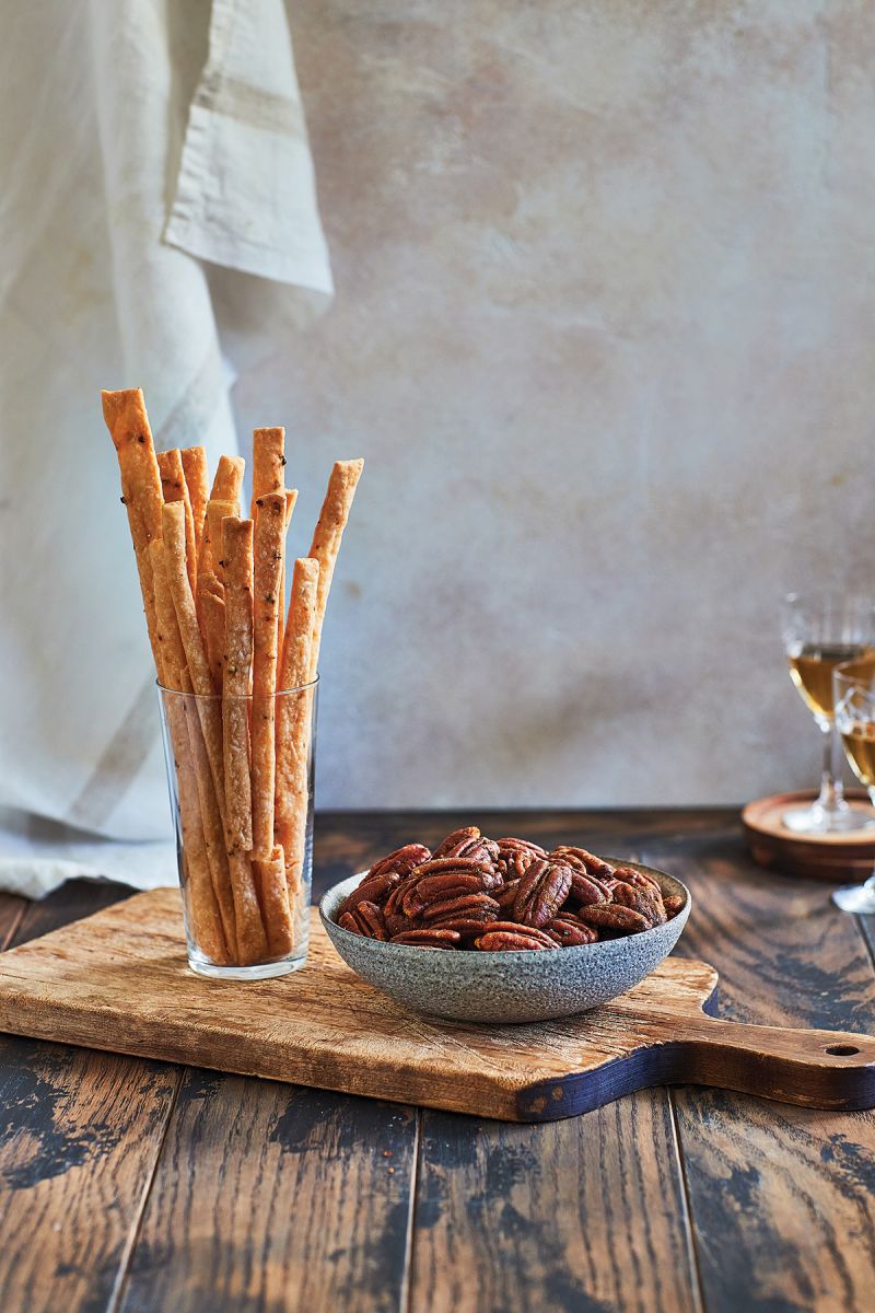 Cheese Straws & Pecans_04.jpg