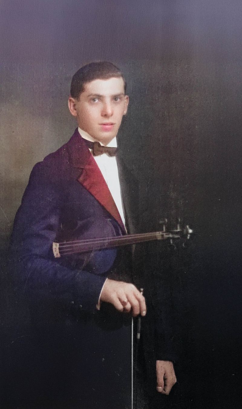 Harry Berendt was a violinist with the Charleston Symphony Orchestra.