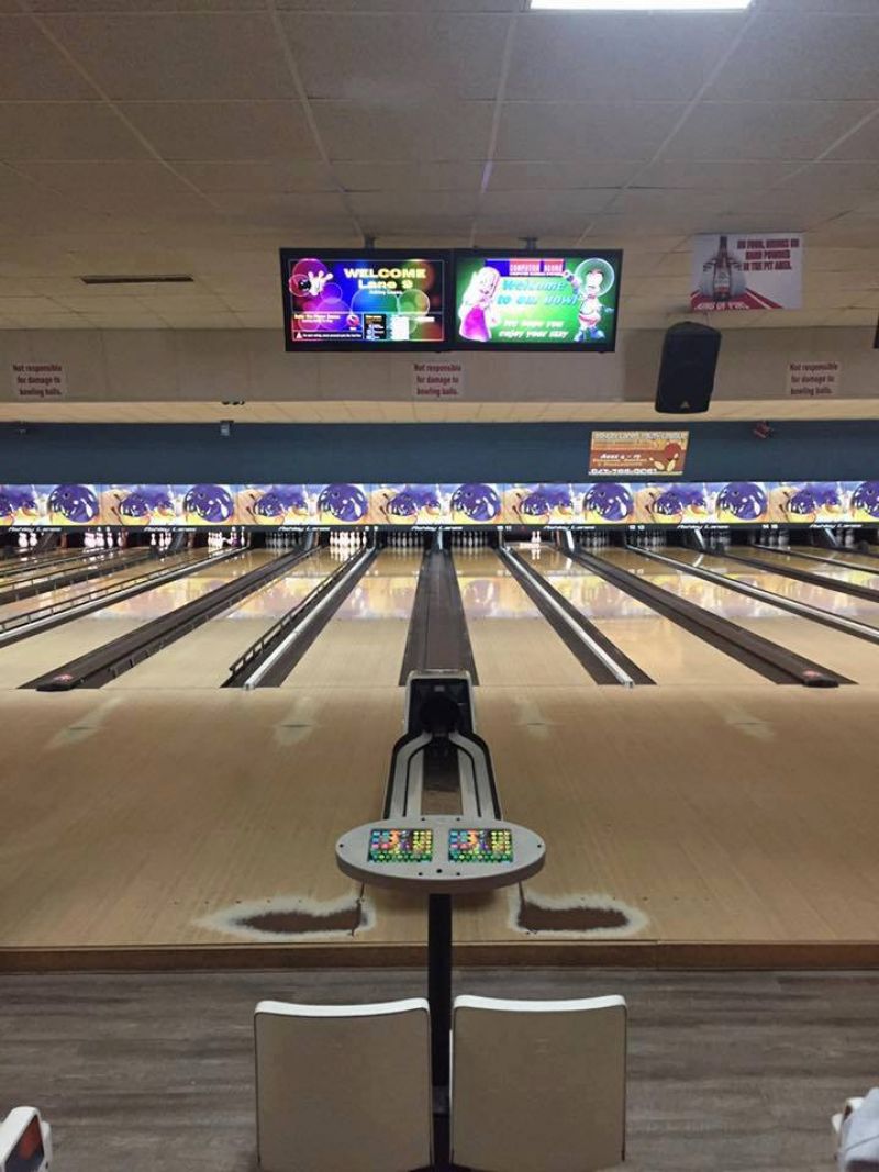 West Ashley - Ashley Lanes