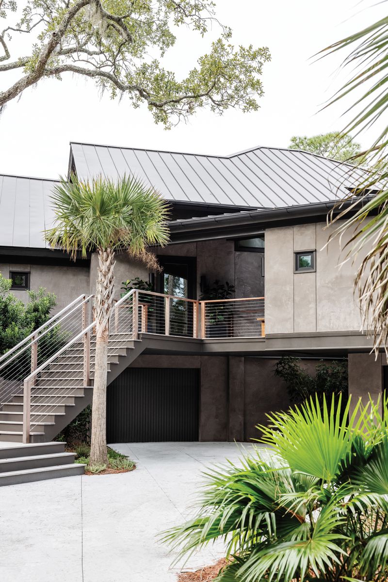 With the help of architect Joel Wenzel, builder Brian Coco, and the interior design team from House of Nomad, this marsh-front house on Kiawah was granted a new lease on life.