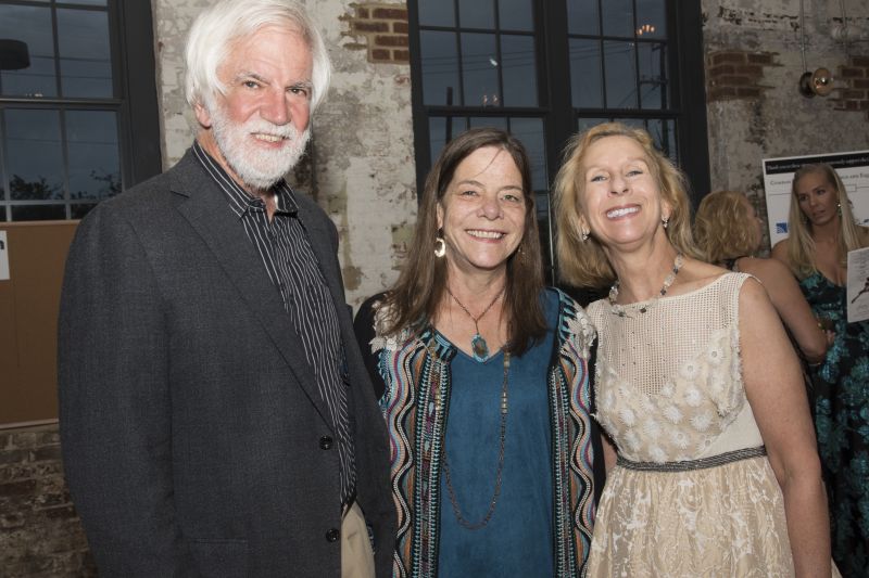 Fred and Nancy Worsham with Patti Jones