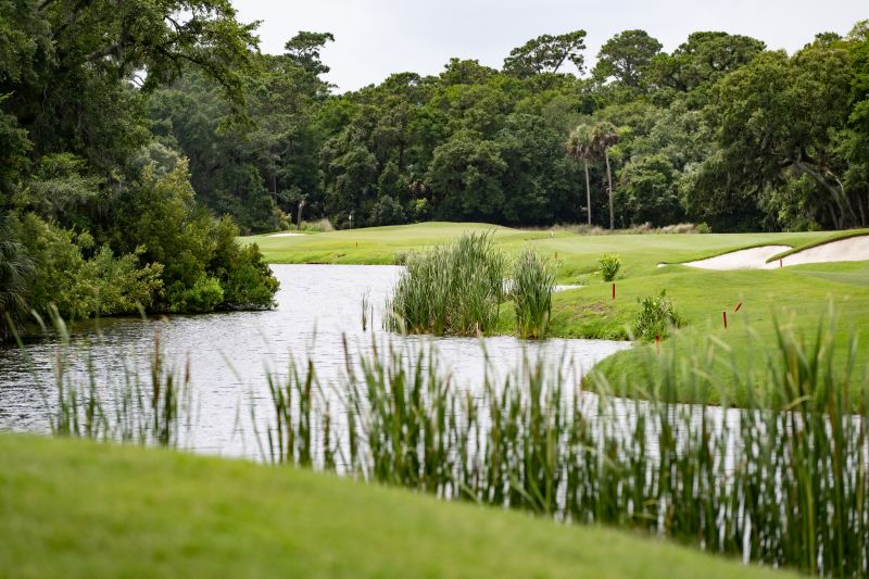 Lush surroundings on the Kiawah Island Club’s River Course