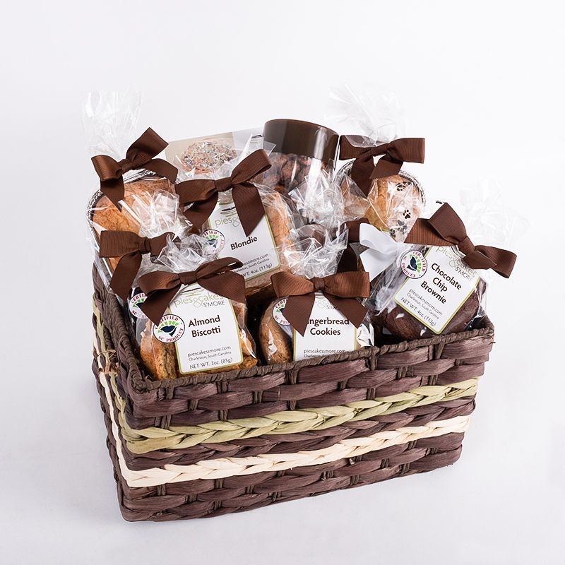 <a href="http://www.piescakessmore.com/"><b id="docs-internal-guid-5a2ea366-7fff-cf31-bb73-994996199cc6">Pies, Cakes, &amp; S’more</b></a>