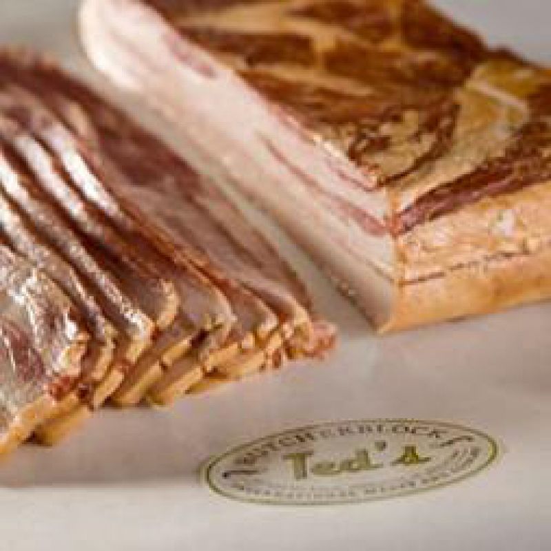<a href="http://tedsbutcherblock.com/"><b id="docs-internal-guid-c0b7d116-7fff-734b-13ed-67bc9aa1757d">Ted’s Butcherblock Bacon of the Month Club</b></a>