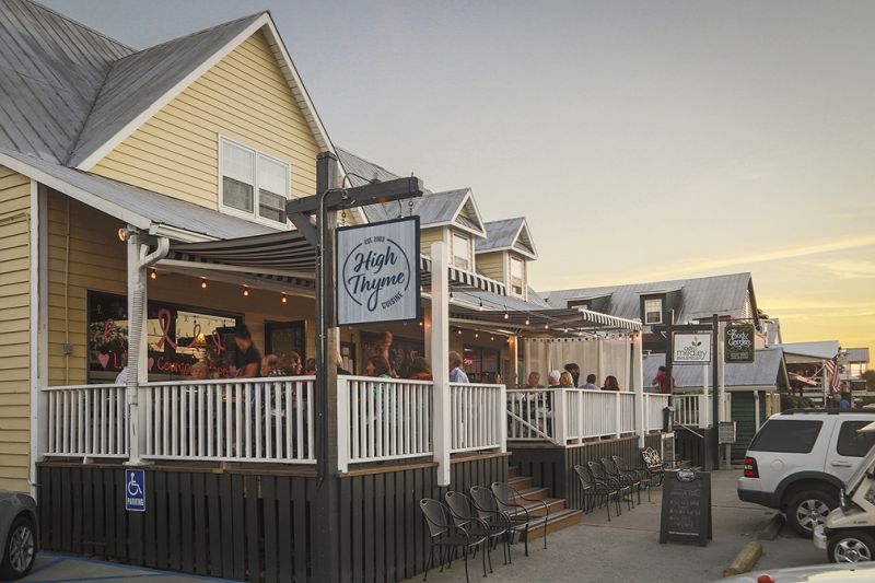 Sullivan's Island - High Thyme Restaurant