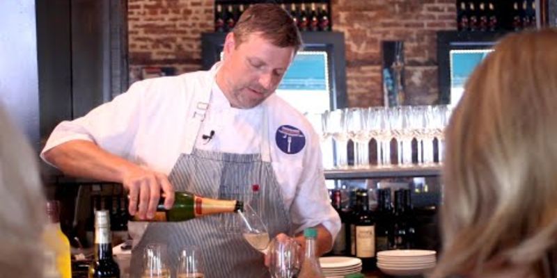 Embedded thumbnail for Charleston Food Tours with Undiscovered Charleston